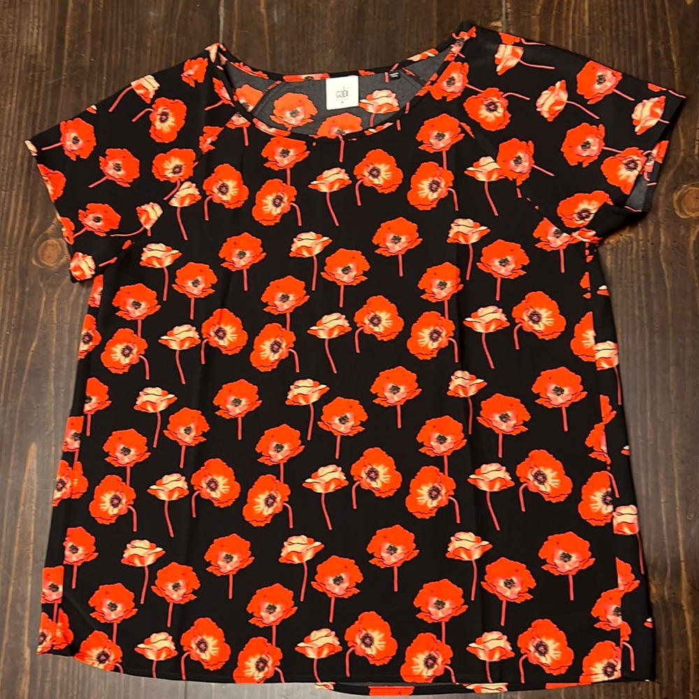 Cabi Floral Short Sleeve Size M